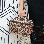 Kosmetický kufřík Reisenthel Beautycase Leo macchiato