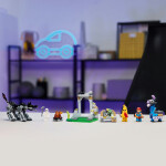 LEGO LEGO® Fortnite® 77075 Peely a Sparkplug a jejich tábořiště