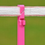 Plastový sloupek pro elektrický ohradník, délka 156 cm, 11 oček, růžový