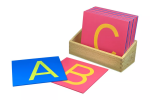 Moyo Montessori Moyo Montessori Hmatová písmena (tiskací písmo - velké - americká norma)