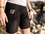 Běžecké šortky Compressport Trail Under Control Short W Velikost: T1 (obvod stehna 49-54cm)