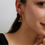 ELENYS Sweet Cherry – pozlacené náušnice 18K žluté zlato