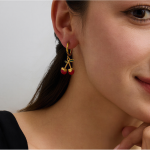 ELENYS Sweet Cherry – pozlacené náušnice 18K žluté zlato