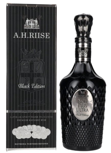 A.H. Riise Non Plus Ultra Black Edition 42% 0,7 l (karton)