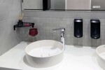 SANELA - Hygiena toalety Dávkovač tekuté a gelové dezinfekce, gelového mýdla, 1000 ml, černá SLDN 06N