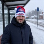Pánská zimní čepice Montreal Canadiens NHL FOCO Colorblock Santa Hat