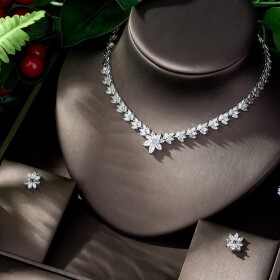 Souprava šperků Swarovski Elements Stacey, Bílá/čirá 40 cm