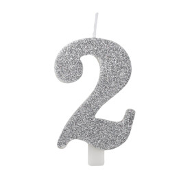 Svíčka číslo 2 stříbrná s glitrem Svíčka číslo 2 stříbrná s glitrem