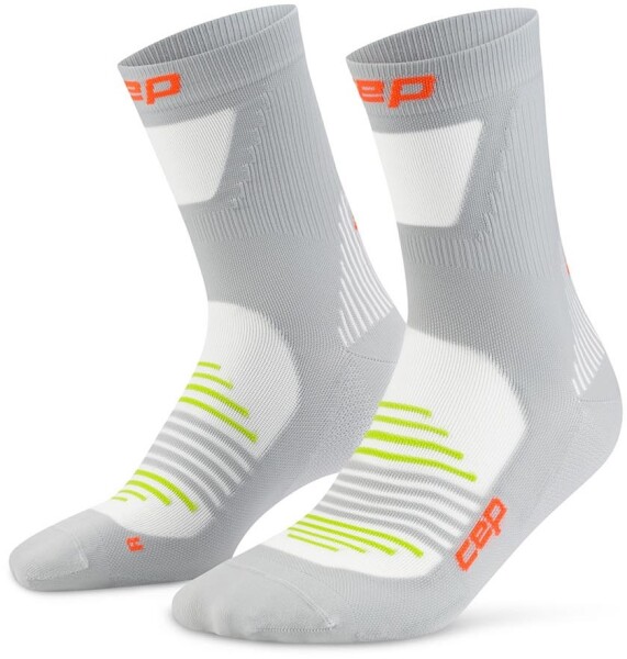CEP pánské běžecké kompresní vysoké ponožky ULTRALIGHT PRO - grey Velikost: III (Vel. chodidla 39-42)