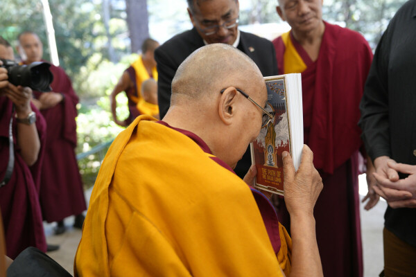 Dalajláma: Dlouhá pouť - Tomáš Krejčí