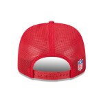 New Era Pánská kšiltovka Tampa Bay Buccaneers NFL 2025 On-Field Sideline 9SEVENTY Trucker Snapback