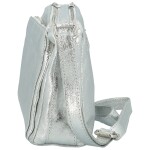 Stylová dámská kožená crossbody Robertina, stříbrná