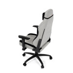 Herní křeslo, stříbrná látka, houpací mechanismus, polohování opěradla 90°-180°, 3D područky, polštáře z paměťové pěny,