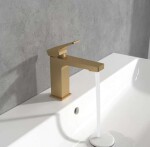 VILLEROY & BOCH - Architectura Square Umyvadlová baterie AquaSmart, kartáčované zlato TVW12500400076