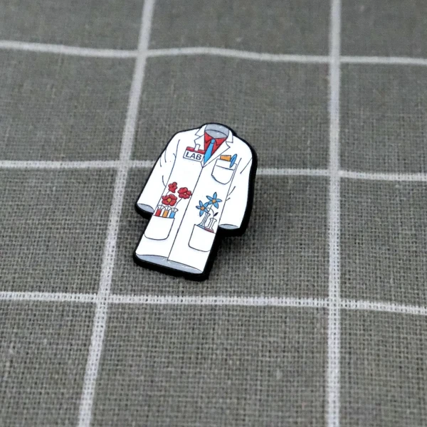 Pinarna.cz Laboratorní plášť s kravatou a kytičkami