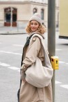 Taška přes rameno Reisenthel Moonbag Teddy sand