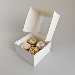 Cake star Bílá krabice s průhledným víkem na 4ks muffinů