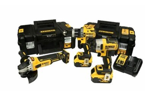 Dewalt DCK384P2T