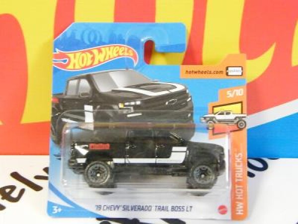 2/23 - '19 CHEVY SILVERADO TRAIL BOSS LT - Hot Wheels