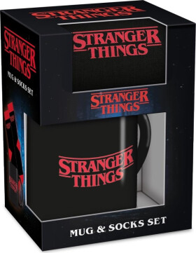 Stranger Things dárkový set (hrnek a ponožky) - EPEE