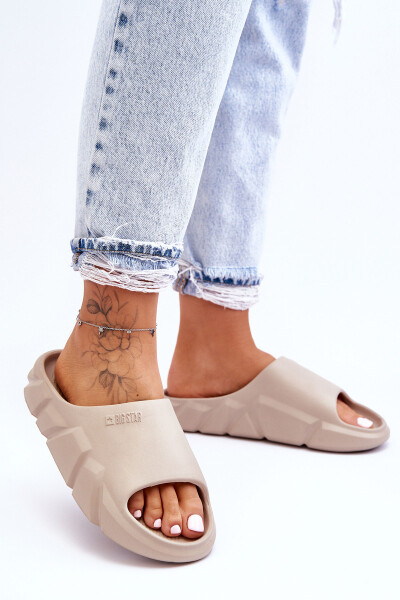 Dámské lehké pěnové pantofle Big Star LL274593 Béžové 37