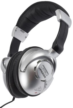 Behringer HPS3000