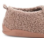 Igor Junior Rizo Maquillaje růžové