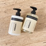 Humdakin Mléko na ruce Chamomile/Sea Buckthorn 300 ml, krémová barva, plast