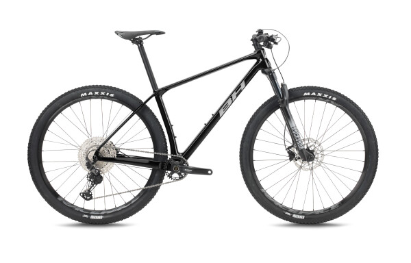 BH ULTIMATE 7.0 pneu 29", rám 2025, black/silver