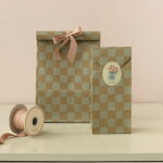 Maileg Papírový sáček Checker Mint / Ocher 24 cm – set 5 ks, zelená barva, papír