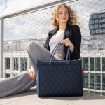 Stylová kabelka Reisenthel Daily Shopper Rhombus midnight