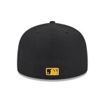 New Era Pánská kšiltovka Arizona Diamondbacks MLB 2024 Authentic Armed Forces 59FIFTY Fitted Velikost: 7 5/8