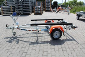 Thomas Trailers Vozík pro vodní skútr Thomas BT-500L B 500kg pro loď do 4,3m s plochým dnem