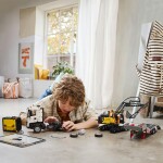 LEGO LEGO® Technic 42175 Nákladní auto Volvo FMX a elektrický bagr Volvo EC230