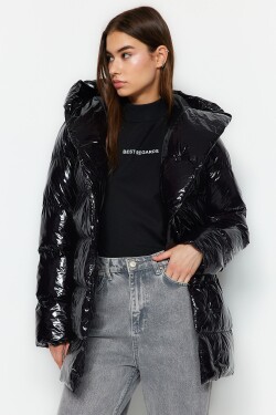 Trendyol Black Oversize Lesklý vodoodpudivý nafukovací kabát kapucí