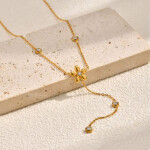 Náhrdelník s květinovým motivem Fleur - chirurgická ocel, Zlatá 45 cm + 5 cm (prodloužení)