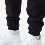 New Era Pánské tepláky Chicago Bulls NBA Essential Jogger Sweatpants Velikost: M