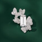 Luxusní brož s motýly a čirým krystalem Beatrix, Stříbrná