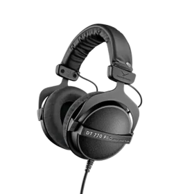 Rozbaleno - Beyerdynamic DT 770 PRO 80 OHM - Black Limited Edition / Uzavřená sluchátka / 3.5mm jack / 3m / rozbaleno (43000220.rozbaleno)
