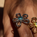 ELENYS Azure Bloom – prsten z prémiové oceli Velikost: 7 (EU: 54-56)