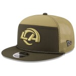 New Era Pánská kšiltovka Los Angeles Rams NFL 2025 Salute to Service 9FIFTY Split Panel Trucker Snapback