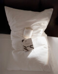 So.Slow Massage Candle