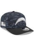 New Era Pánská kšiltovka Los Angeles Chargers NFL 2026 Salute to Service 9SEVENTY Stretch-Snap