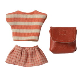 Maileg Obleček s koženým batůžkem pro myšky Maileg Big Sister – Coral, červená barva, textil