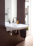 VILLEROY & BOCH - ViCare Umyvadlo Vita 56x55 cm, s přepadem otvor pro baterii, CeramicPlus, alpská bílá 411955R1