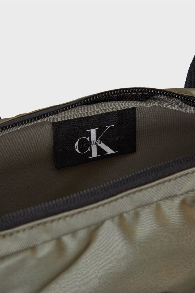 Calvin Klein K50K511029 crossbody taška zelená