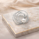 Stříbrná brož s bílou perlou a zirkony Nicola, stříbro 925/1000, Bílá