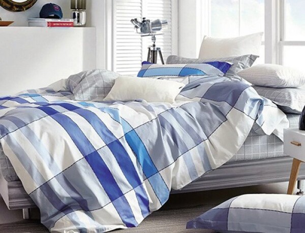 Oboustranné bílé ložní povlečení s modrými pruhy 2ks 70x80 cm (standard zdarma) Šířka: 200 cm | Délka: 220 cm, 1ks plachta zdarma 200 x 230cm