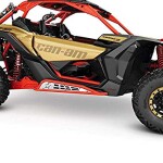 LSR boční kryty na Can-Am Maverick X3 - černá/červená Barva: Červená