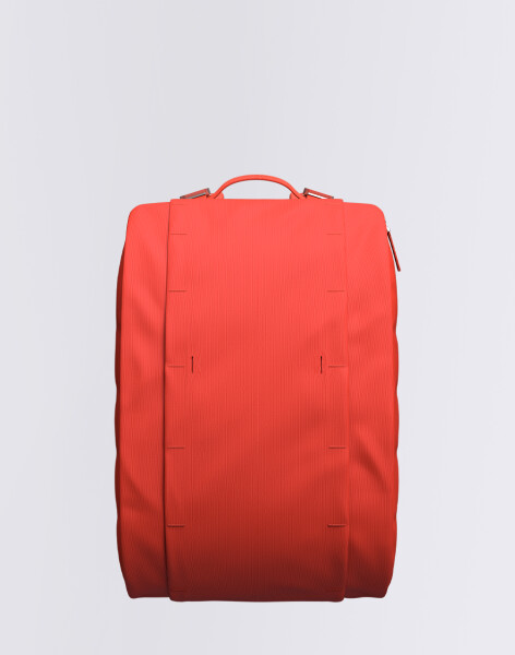 Batoh Db Hugger Base Backpack 15L Falu Red